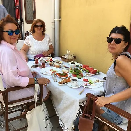 ゲストハウス Papazin Konagi 2*