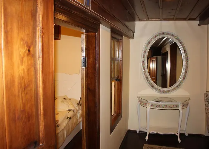 招待所 Papazin Konagi