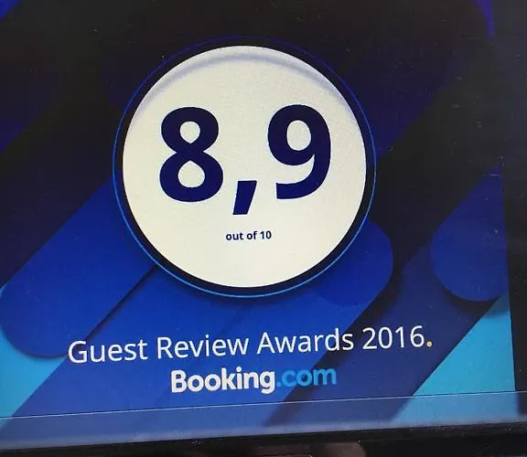 招待所 Papazin Konagi