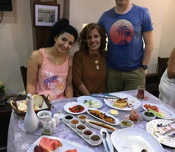 Papazin Konagi 2* Ayvalı