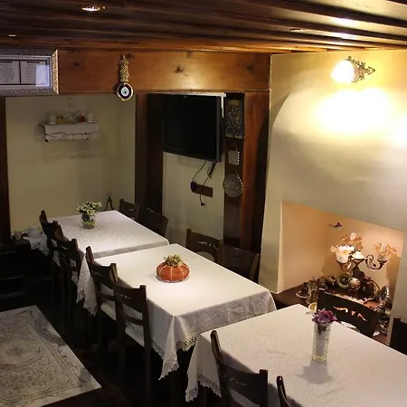 Papazin Konagi Гостьовий будинок 2*